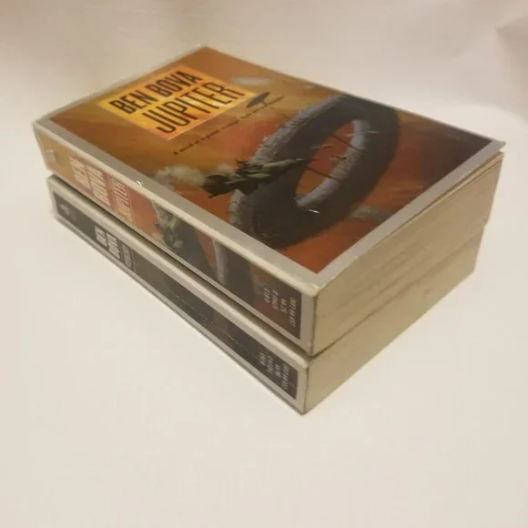 For fans of "The Ark" : 5 of Ben Bova's acclaimed Grand Tour scifi bks - Picture 4 of 12